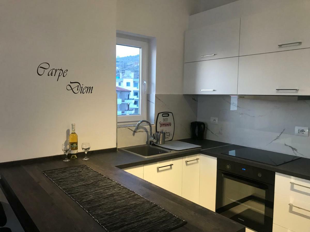 Sunset Apartment ساراندا المظهر الخارجي الصورة