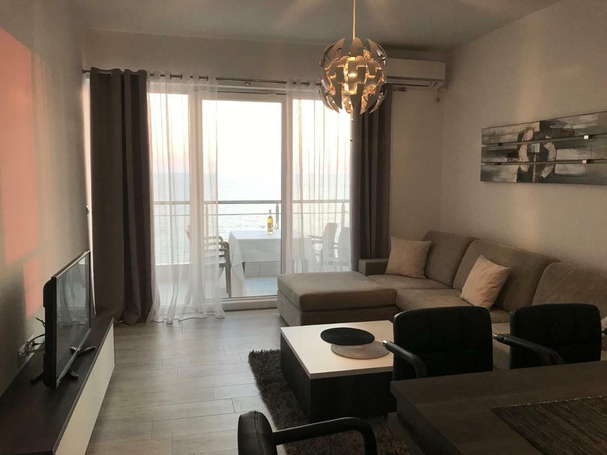 Sunset Apartment ساراندا المظهر الخارجي الصورة